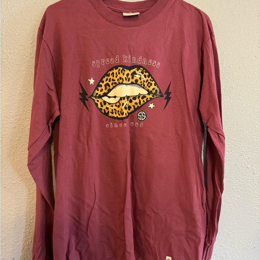 Simply southern shirt size M